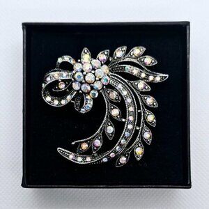 Vintage Multicolor Rhinestones Swoop Brooch Pendant